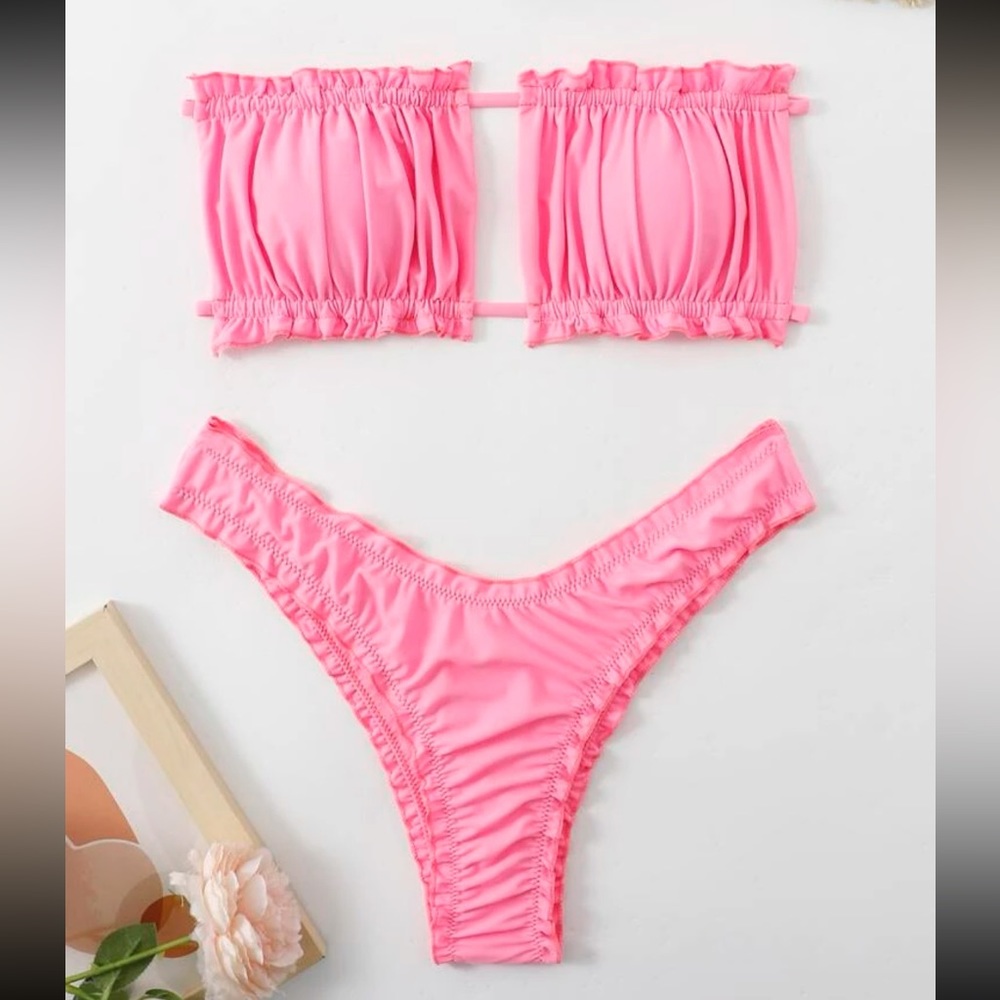 Ruched lettuce trim bikini swimsuit